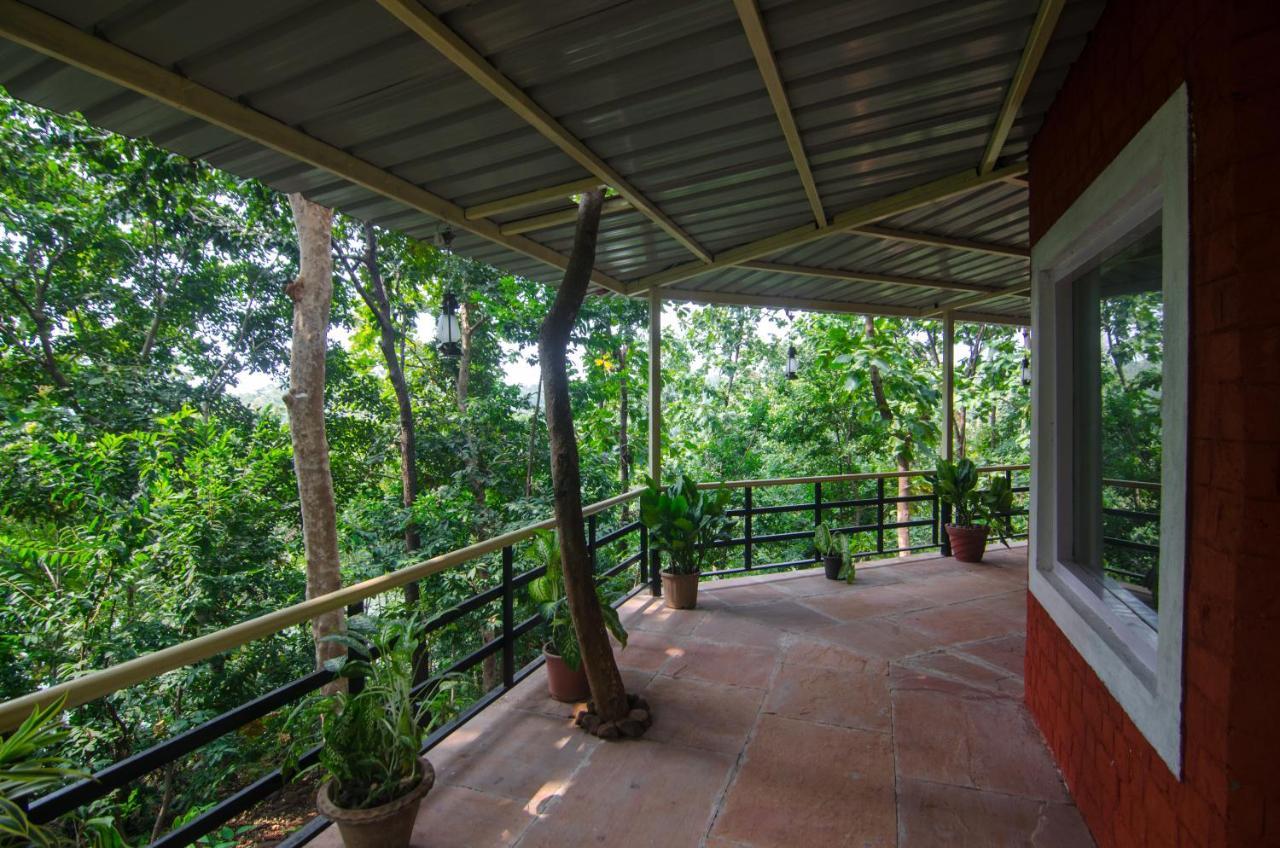 Kolar Jungle Retreat Hotell Lawa Khadi Exteriör bild